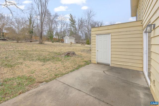 827 SAINT CLAIR AVE, Charlottesville, VA 22902