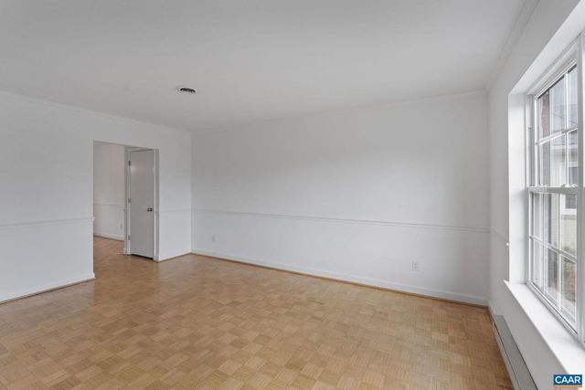 827 SAINT CLAIR AVE, Charlottesville, VA 22902