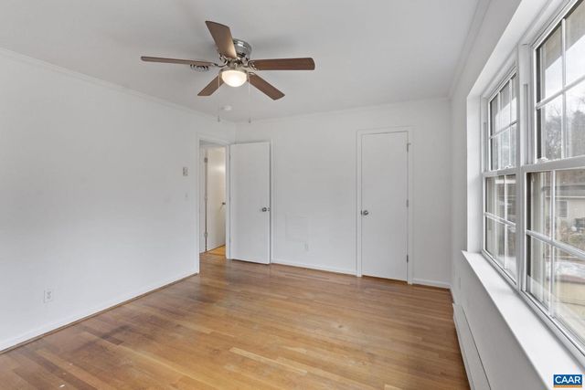 827 SAINT CLAIR AVE, Charlottesville, VA 22902