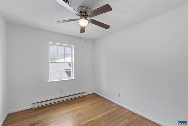 827 SAINT CLAIR AVE, Charlottesville, VA 22902