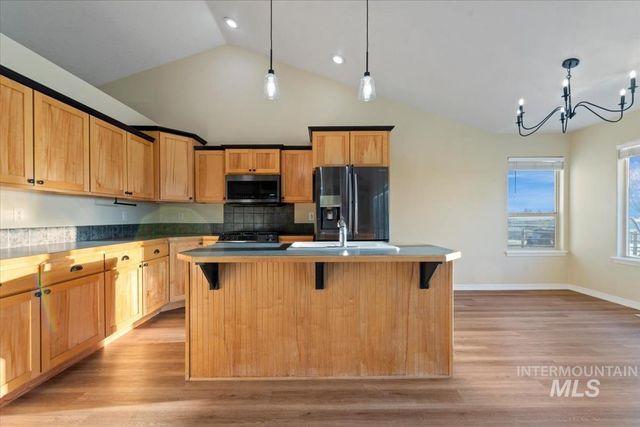 12840 Quail Run Ln., Caldwell, ID 83607