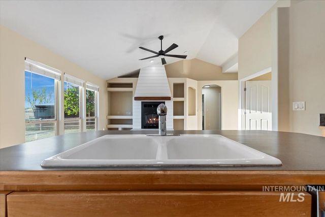 12840 Quail Run Ln., Caldwell, ID 83607