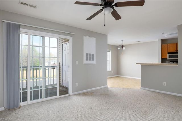 113 Oak Wind Drive 202, Advance, NC 27006