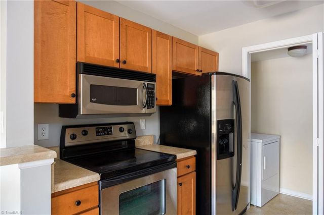 113 Oak Wind Drive 202, Advance, NC 27006