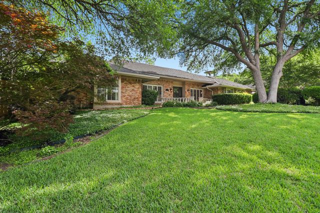 1015 Crowley Road, Arlington, TX 76012