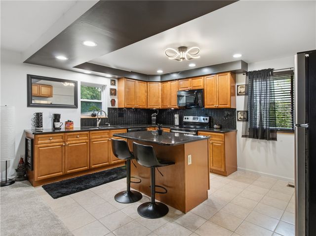 5242 Taylorsville Road, Dayton, OH 45424