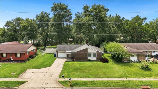 5242 Taylorsville Road, Dayton, OH 45424