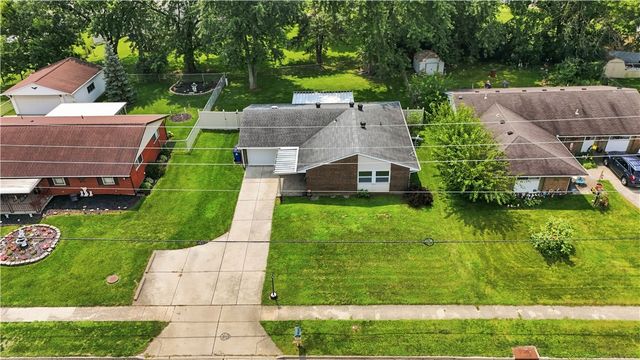5242 Taylorsville Road, Dayton, OH 45424
