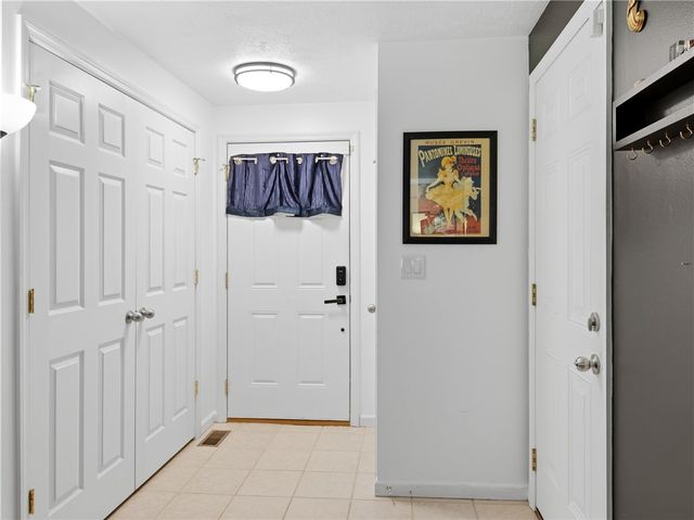5242 Taylorsville Road, Dayton, OH 45424