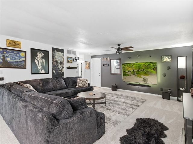 5242 Taylorsville Road, Dayton, OH 45424