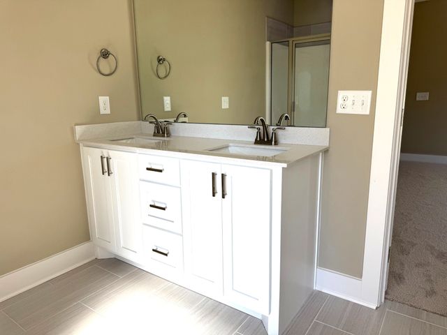 1172 Rimrock Rd, Smyrna, TN 37167