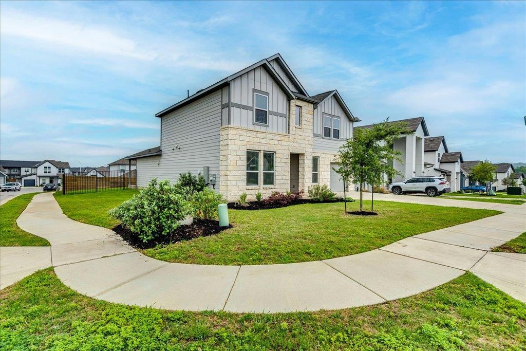 5417 Lena DR, Austin, TX 78723