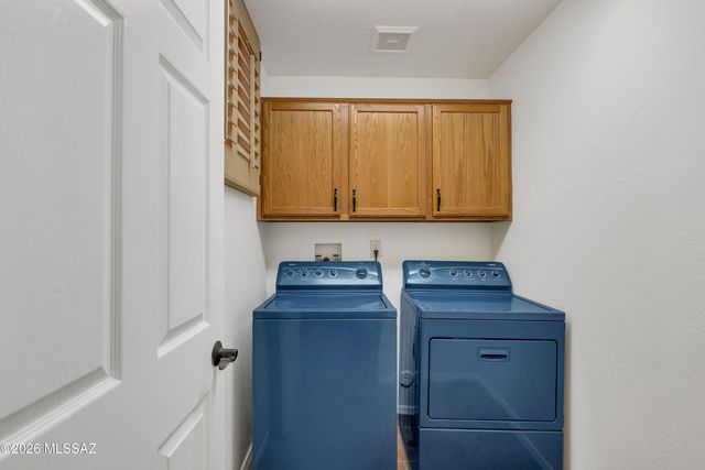 38894 S Carefree Drive, Tucson, AZ 85739