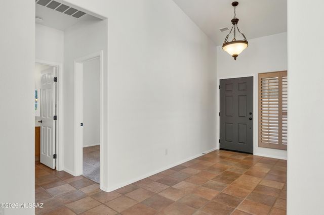 38894 S Carefree Drive, Tucson, AZ 85739
