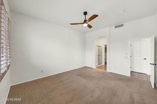 38894 S Carefree Drive, Tucson, AZ 85739
