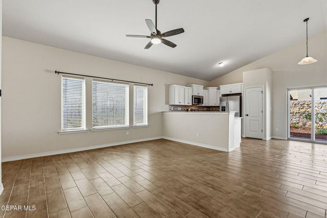 13853 October Sky Court, Horizon City, TX 79928