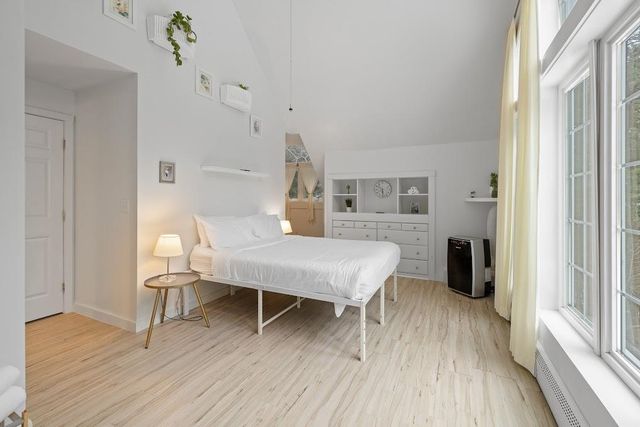 259 Jay Hill Road, Hartford, VT 05059