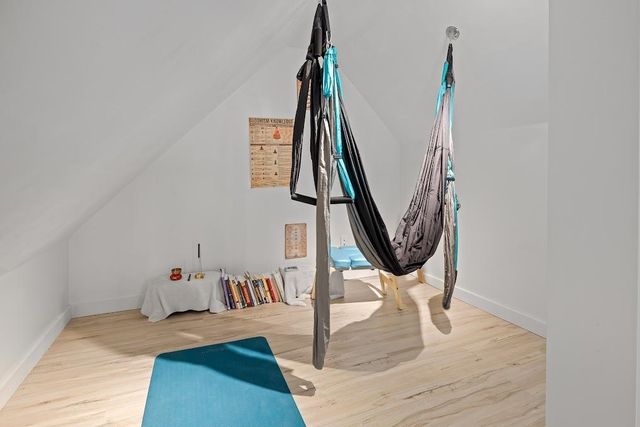 259 Jay Hill Road, Hartford, VT 05059