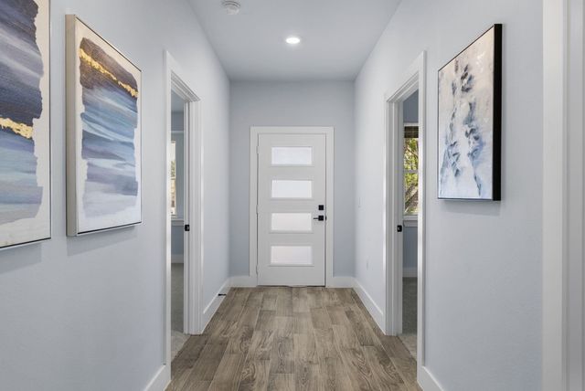 437 N Jim Miller Road, Dallas, TX 75217