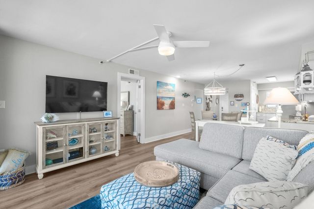 4719 S Ocean Blvd. PH8, North Myrtle Beach, SC 29582