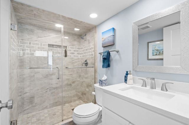 4719 S Ocean Blvd. PH8, North Myrtle Beach, SC 29582