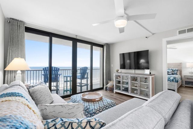 4719 S Ocean Blvd. PH8, North Myrtle Beach, SC 29582