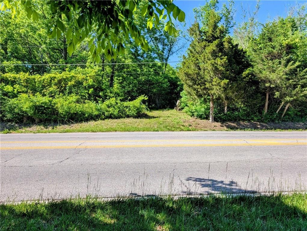 3708 W 151st Street, Leawood, KS 66224