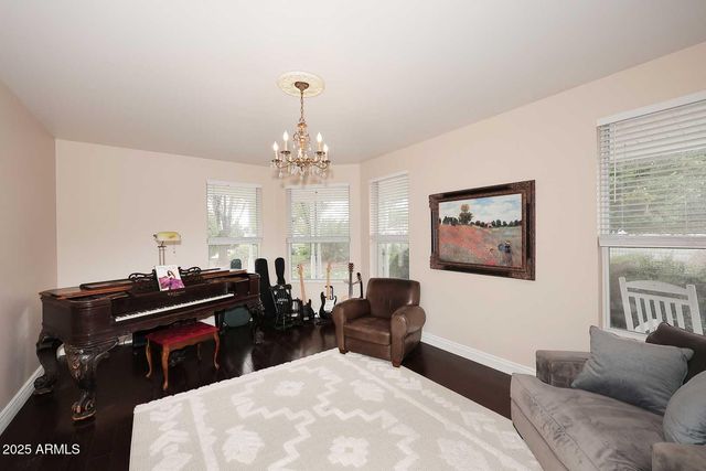 2158 E VIRGINIA Street, Mesa, AZ 85213