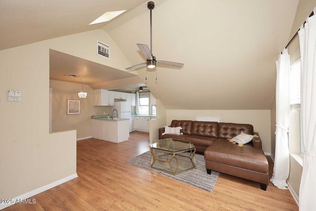 2158 E VIRGINIA Street, Mesa, AZ 85213