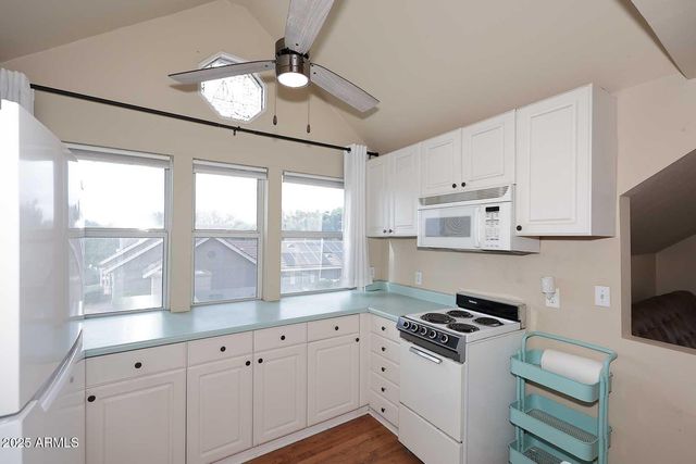 2158 E VIRGINIA Street, Mesa, AZ 85213