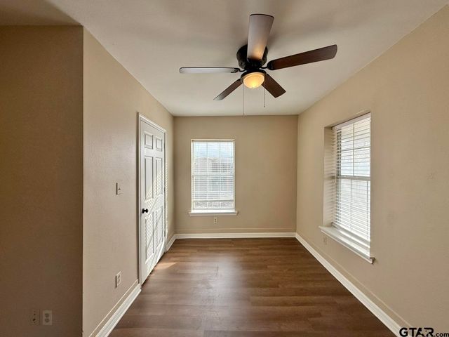 1016 Bennett Ave, Tyler, TX 75701