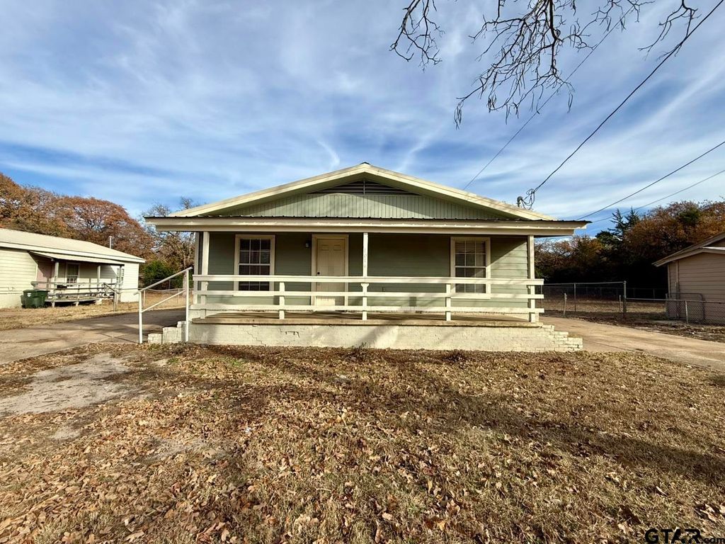1016 Bennett Ave, Tyler, TX 75701