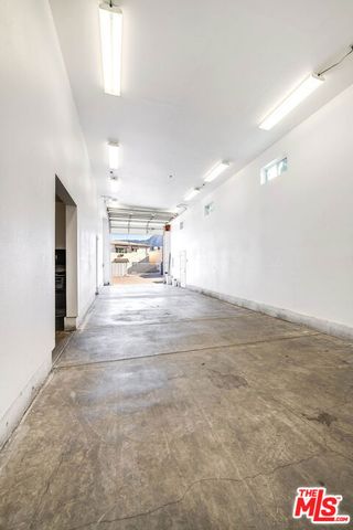 124 N Naomi Street, Burbank, CA 91505