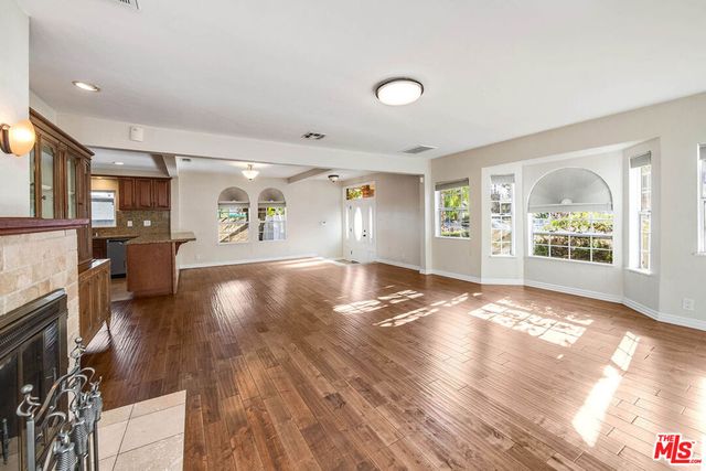 124 N Naomi Street, Burbank, CA 91505