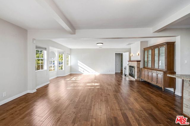 124 N Naomi Street, Burbank, CA 91505