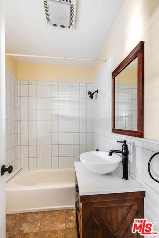 124 N Naomi Street, Burbank, CA 91505