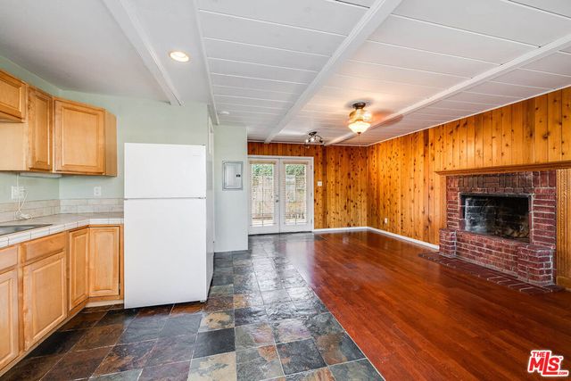 124 N Naomi Street, Burbank, CA 91505