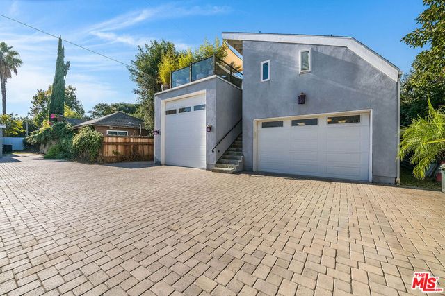 124 N Naomi Street, Burbank, CA 91505