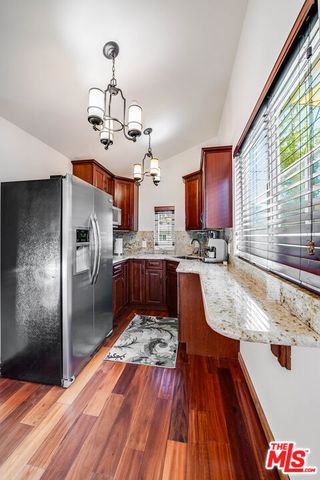 124 N Naomi Street, Burbank, CA 91505