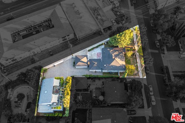 124 N Naomi Street, Burbank, CA 91505