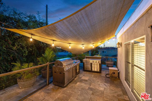 124 N Naomi Street, Burbank, CA 91505