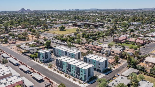2601 E CLARENDON Avenue 5, Phoenix, AZ 85016