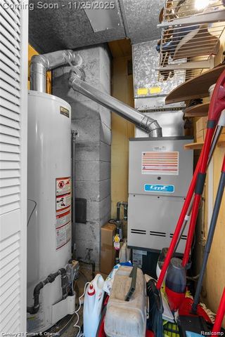 4630 Pelham Street, Dearborn Heights, MI 48125