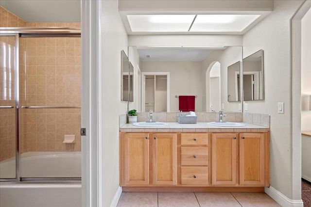 1967 Marguerite Street, Palm Springs, CA 92264