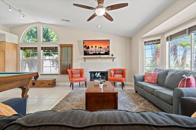 1967 Marguerite Street, Palm Springs, CA 92264