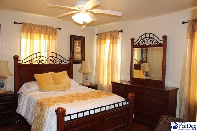 200 W Byrd, Timmonsville, SC 29161