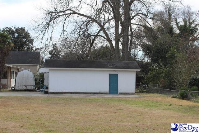 200 W Byrd, Timmonsville, SC 29161