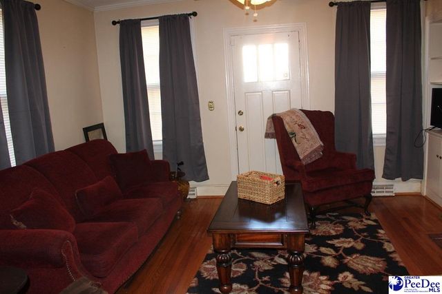 200 W Byrd, Timmonsville, SC 29161