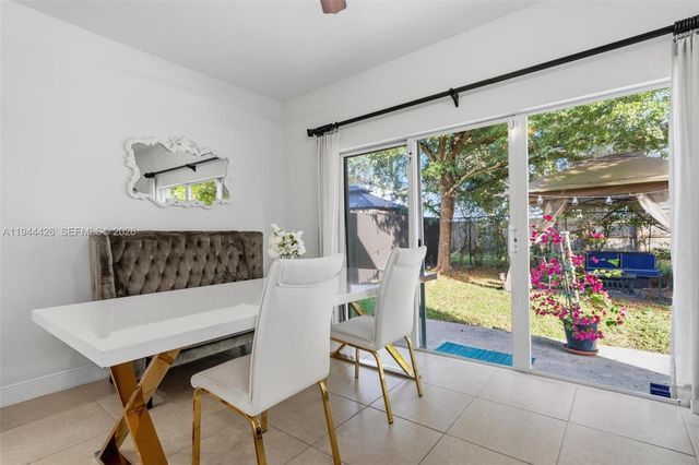 357 NE 35th Ter, Homestead, FL 33033