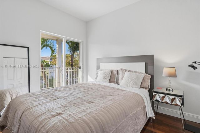 357 NE 35th Ter, Homestead, FL 33033